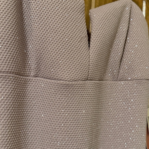 Purple Prom Dress NWT Elegant Formal Gown Special Occasion M - Picture 5 of 5